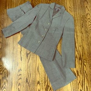 Classic straight leg suit.